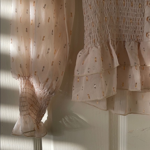 Pale pink blouse with smocked and metallic detail - Picture 3 of 5